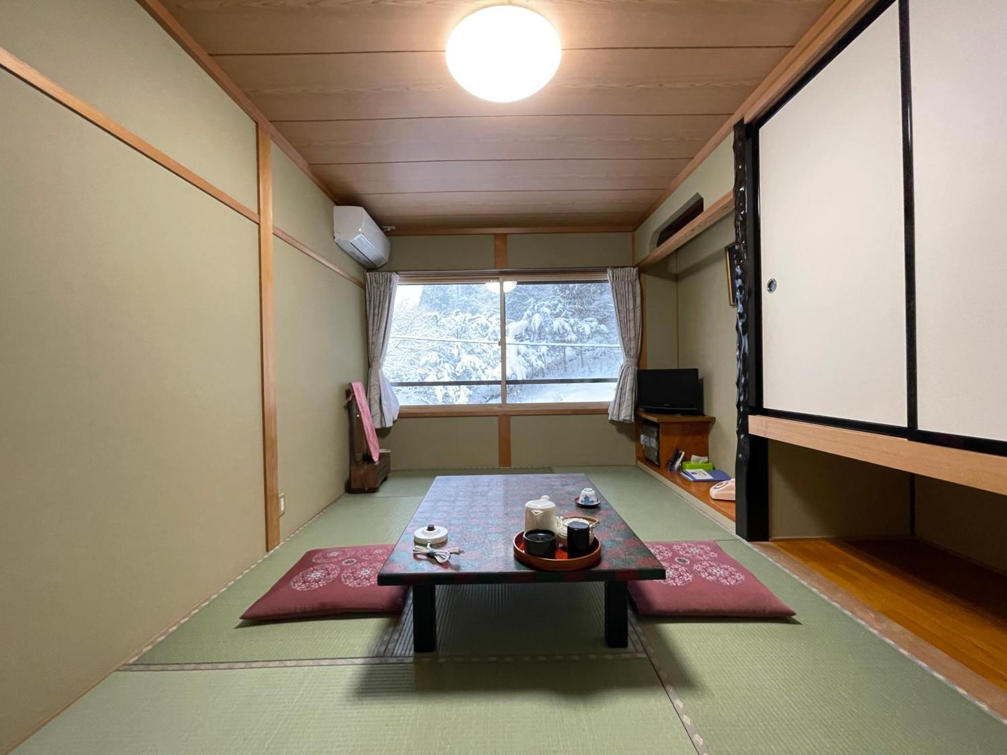 Hotel Suisensou à Takayama  Extérieur photo